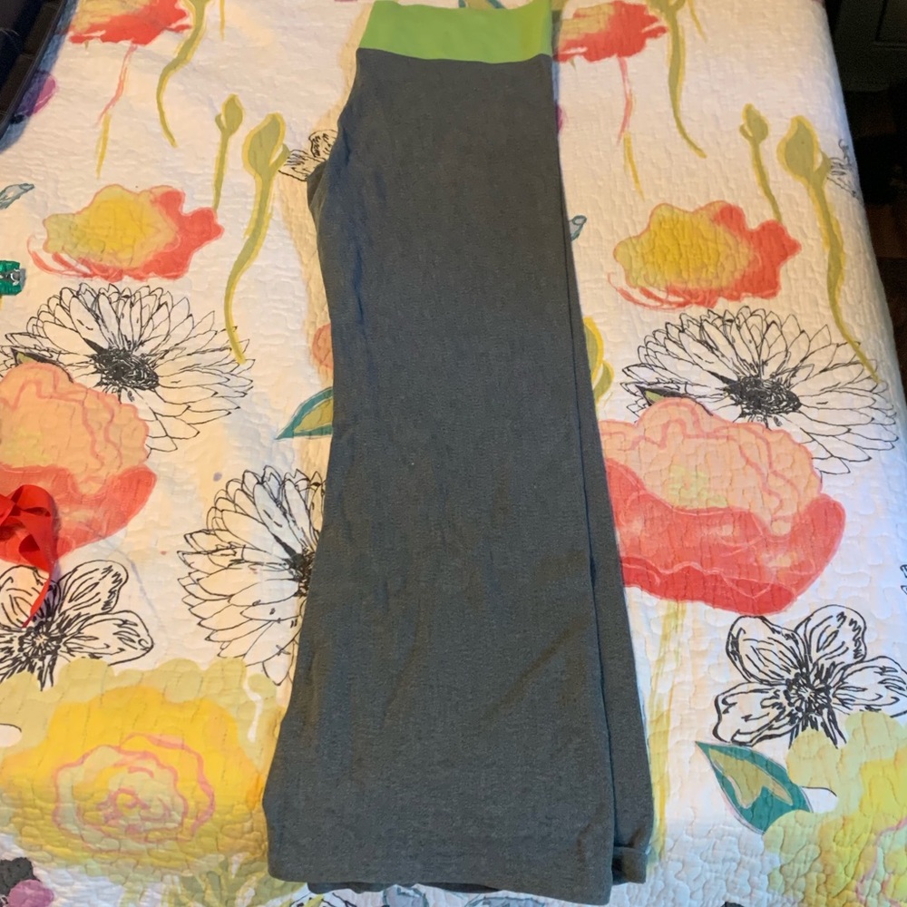 Moda Green Grey Foldover Waist Yoga Gym Pants L